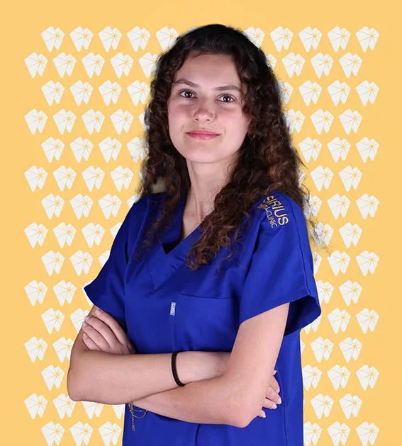 Laboratuvar teknikeri Sıla Şimşek